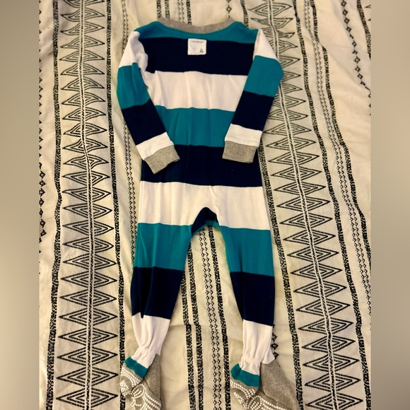 12 month Burt’s Bees sleep n play pjs - Picture 5 of 12